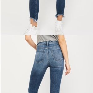 Abercrombie & Fitch Simone High Rise Ankle Jeans